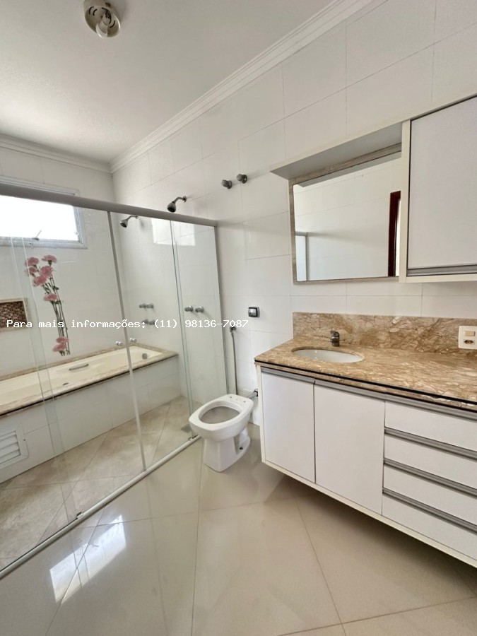 Casa à venda com 3 quartos, 300m² - Foto 10