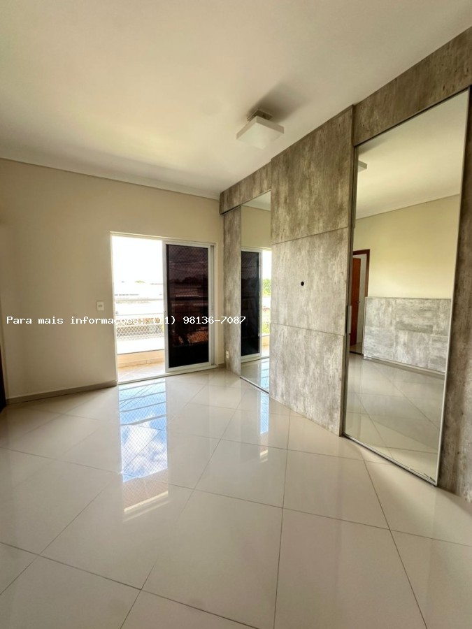 Casa à venda com 3 quartos, 300m² - Foto 11