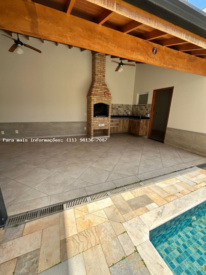 Casa à venda com 3 quartos, 300m² - Foto 18