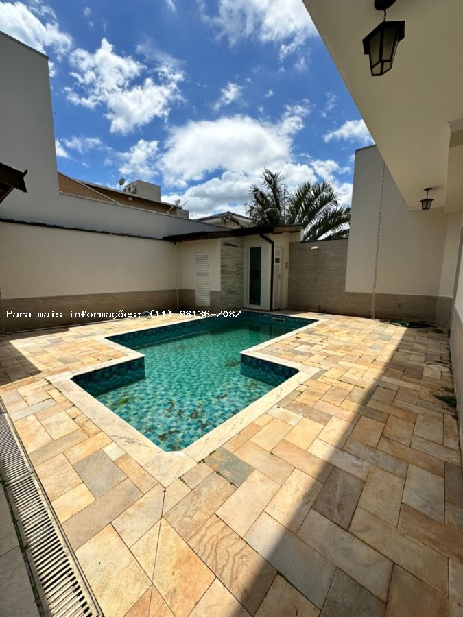 Casa à venda com 3 quartos, 300m² - Foto 6